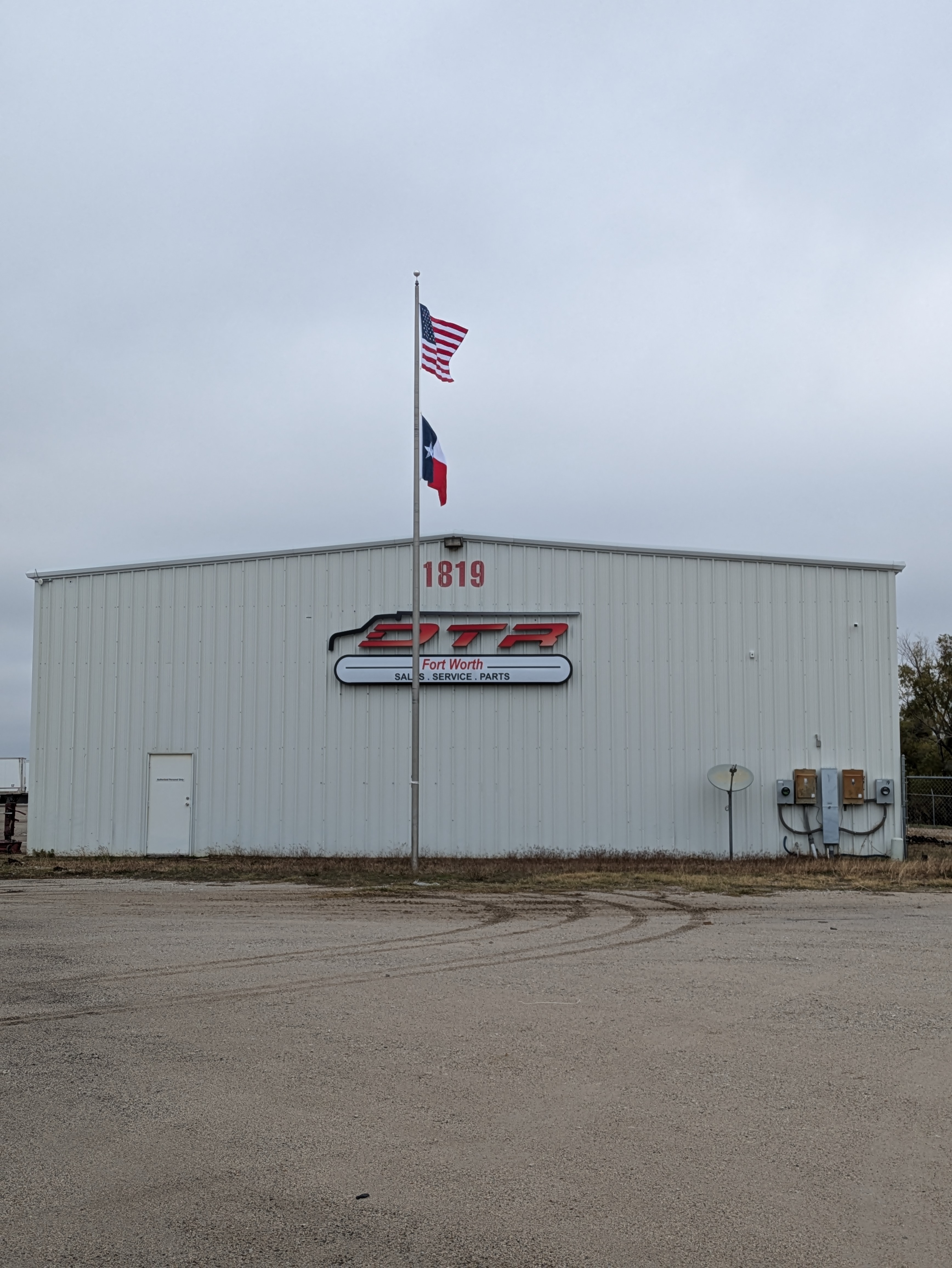 Fort Worth Lacy Drive location